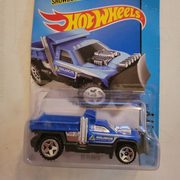 Hot Wheels City So Plowed HW Rescue -_ ITEM #1528 - Picture 1 of 2